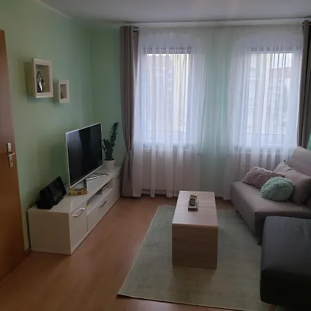 Ferienapartements Girrbach דירה